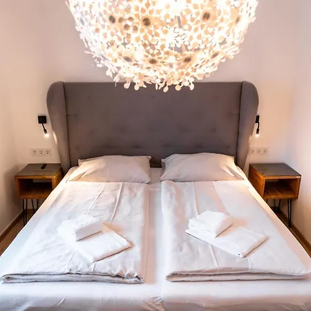 Rero Apartment *
